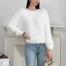 Tteugaejin 女性寬鬆船型領柔軟毛絨lloca針織衫