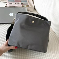 FROMHEAVEN Perion方形托特斜背包 S389, 灰色