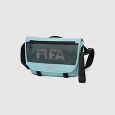 FIFA 1904 圓形郵差包 M, 薄荷綠