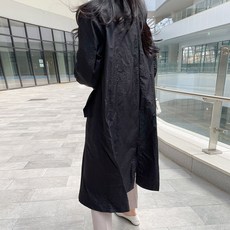 My Season女款日常防風長夾克