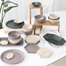 KIMSUNGHUN CERAMICS Home Set for 6 People Modern 28p, 深綠色, 9種