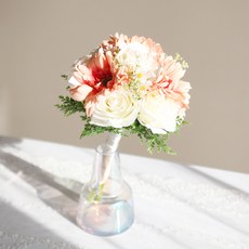 Garden in the City 和諧柔和的Gerbera花束, Peach