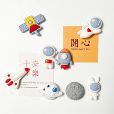 Soul Rich可愛冰箱太空人磁鐵8件組, 混合色