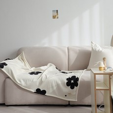 Maison Textile 黑色花開 柔軟圖案超細纖維室內毯