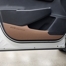 매드라인 스크래치 방지 더뉴 도어 커버 4p 세트, 다크브라운, EV6 롱레인지