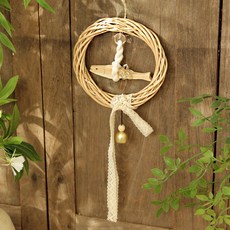 ScentBasket 辟邪明太魚藤圈門鈴, 花朵