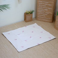 HWAMO BABY 幼兒用優質紗質刺繡攜帶式防水墊, 1個, 粉紅兔