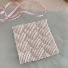 寬幅大燈芯絨愛心絎縫4盎司鋪棉布料, 象牙白, 1個