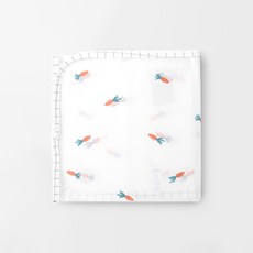 Merebe 新生兒紅蘿蔔印花棉質包巾