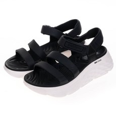 SKECHERS 女款 MAX CUSHIONING FOAMIES D楦涼鞋 111126BKW, 22cm, 黑色