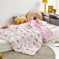Modern House Mami Hug柔軟水洗午睡被 彩虹星星, 象牙粉色