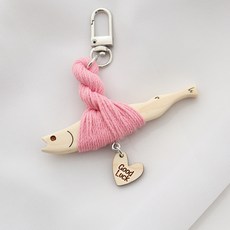 marketuniverse 避邪明太魚 明九 鑰匙圈, 1個, 粉紅色+基本眼 好運