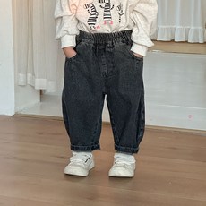 Starbean 兒童款小熊刺繡口袋休閒牛仔褲