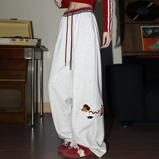 MarketA 女款復古小狗圖案運動褲 M263-0027