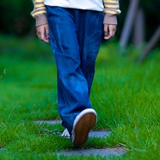 ORANGEDAMOM 女童DM雙鈕扣牛仔褲