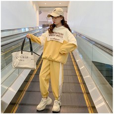 女童粉彩貂絨連帽運動服上下套裝