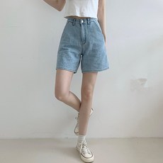 Sugarfun 女款水洗五分牛仔短褲
