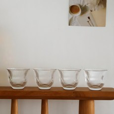 Laboni 花卉百褶燒酒杯 60ml, 4個, 透明