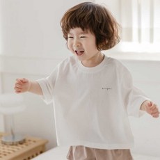 YEROOYENA 兒童兩穿寬鬆版型短袖T恤