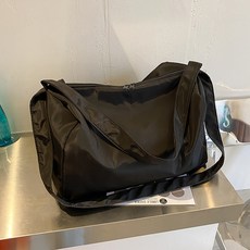 單肩健身郵差包大容量運動包 BRP1063, 黑色, 1個