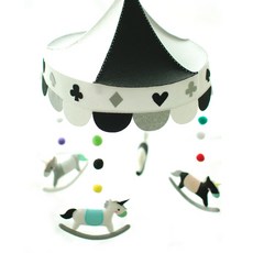 Oz Felt旋轉木馬黑白床邊音樂鈴製作DIY, 1套, 混色