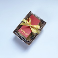 TINAPICNIC 迷你牛皮免洗容器 + 朱紅色貼紙 + 黃色緞帶組合, 20套, 餐盒(20入) + 朱紅色貼紙(20入) + 黃色緞帶(20入)