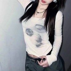 Goodif 女款 Y2K U領修身印花短版T恤