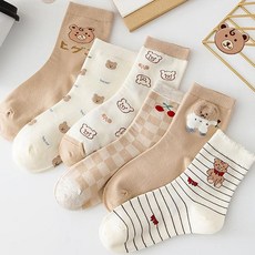 Wardummy Kitsch 小熊維尼印花厚實木襪 6 件套 CZW452