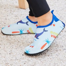 IAMBEBE 兒童浮潛海豚防滑水陸兩用鞋