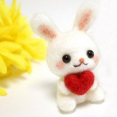ARTJOY 羊毛氈動物娃娃DIY組, 1組, 愛心兔子款