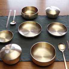 놋이야기 방짜유기 반상기 2인 식기세트 15p, 밥공기 2p + 밥뚜껑 2p + 대접 2p + 수저세트 2벌 + 찬기 3종