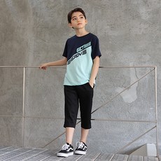 KISPO 短袖圓領印花T恤+7分褲