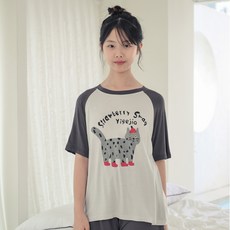 CocoDream 兒童學生款草莓貓高級莫代爾內置胸墊短袖短褲居家服套裝