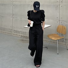 NANING9 女款Soheulbo泡泡袖T恤褲子套裝, 黑色