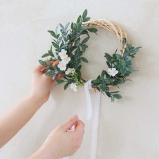 Vanilla Village 尤加利葉人造藤蔓懸掛花環, 自然風