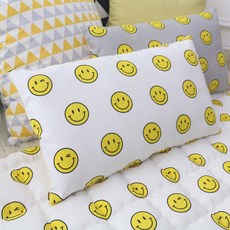 BEAUTE HOUSE 露營用枕套, 白色微笑款