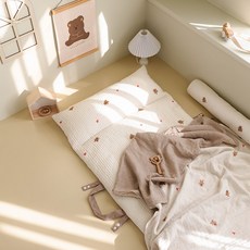 vivienda 孩童100支棉&Duraron涼感材質雙面薄墊+4層棉質紗布午睡被+超細纖維枕芯組, 愛心小熊款