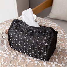 까사엘 루이스 티슈커버, 블랙