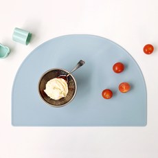 ade.l 纖薄拱形矽膠餐墊, 寬 386mm x 長 268mm x 厚度 1.8mm, 天藍色, 1個