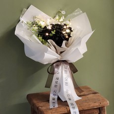 아스파시아 클래식 로즈부케 꽃다발 Large + 전구 + 메세지리본 세트, 블랙, 1세트