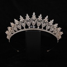 Lunaglam 奢華鋯石婚禮新娘皇冠 WC451, 1個, 金色