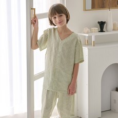 MAISON MAVARM 兒童款綠色系五分袖學生睡衣