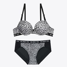 韓國 Yes 女性豹紋Logo飾帶胸罩 + 無痕內褲套組