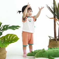 Bamboo Bebe 兒童叢林短袖鱷魚上下套裝