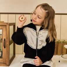 KikiMora 兒童刷毛浪漫愛心拉鍊外套