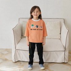 Uravi 兒童Tiette圓領七分棉質T恤 + Player運動束口褲套裝