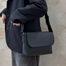 쥬벨로 토냐 크로스백