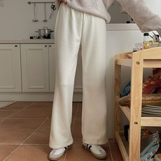 Planday 女款Nadeu刷毛鬆緊帶運動褲 短版