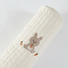 dot to dot 嬰幼兒用100支棉絎縫刺繡長抱枕, 胡蘿蔔兔