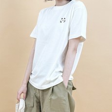 Humble Studio 女蓬鬆貓 20 多歲夏季基本款短袖 T恤 KK_208_086